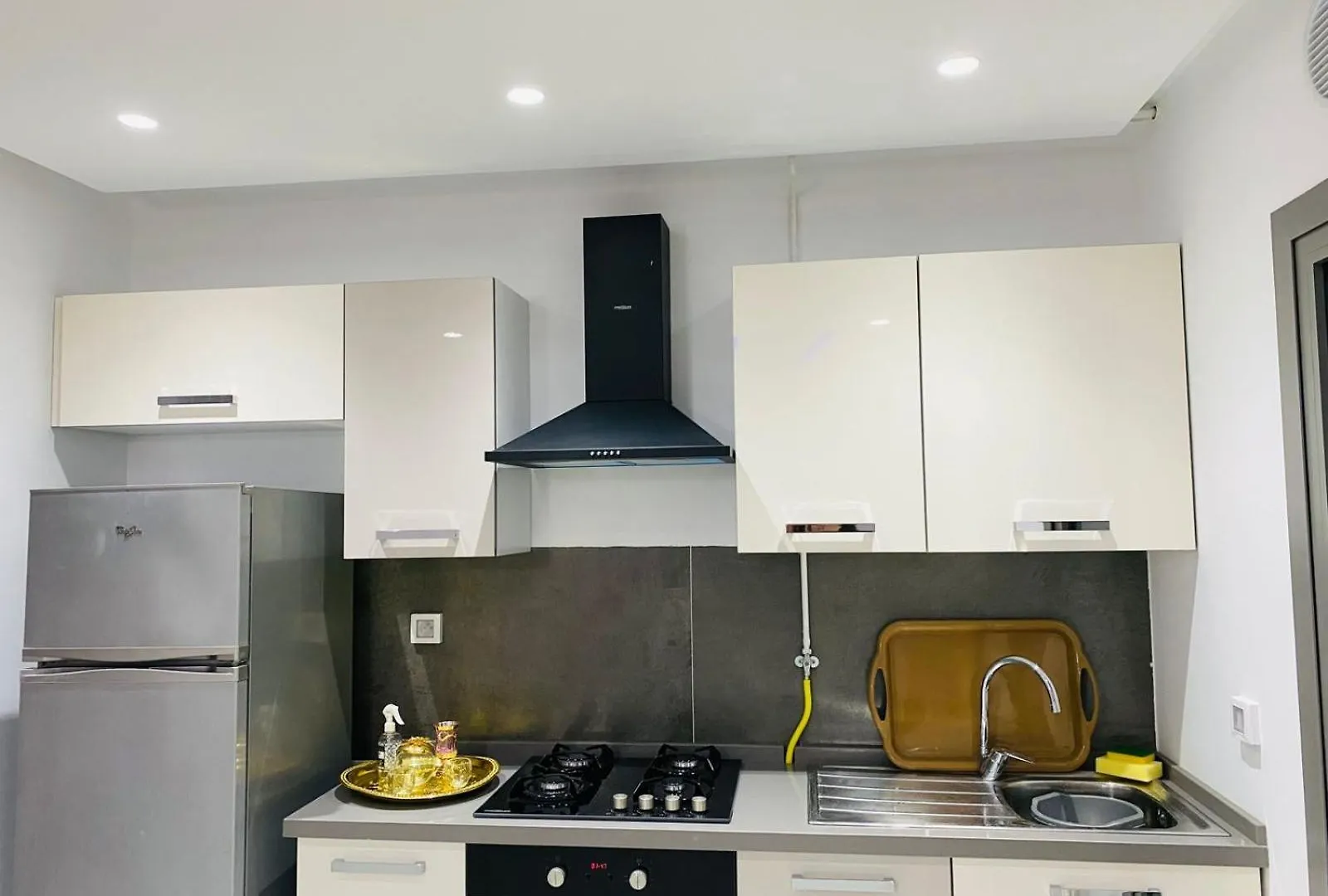 Location Appartement L'Aouina Тунис